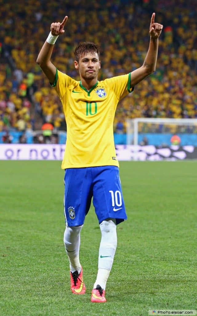 Soccer Phenom Neymar Jr. — 640x1024 wallpaper