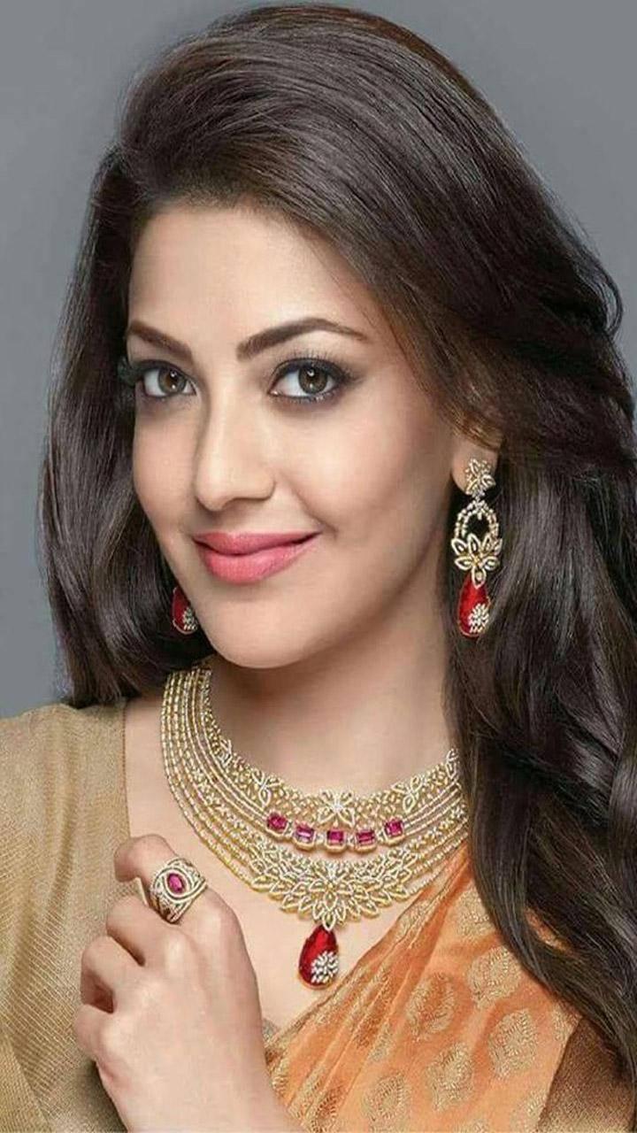 South Heroine Kajal Aggarwal — 720x1280 wallpaper