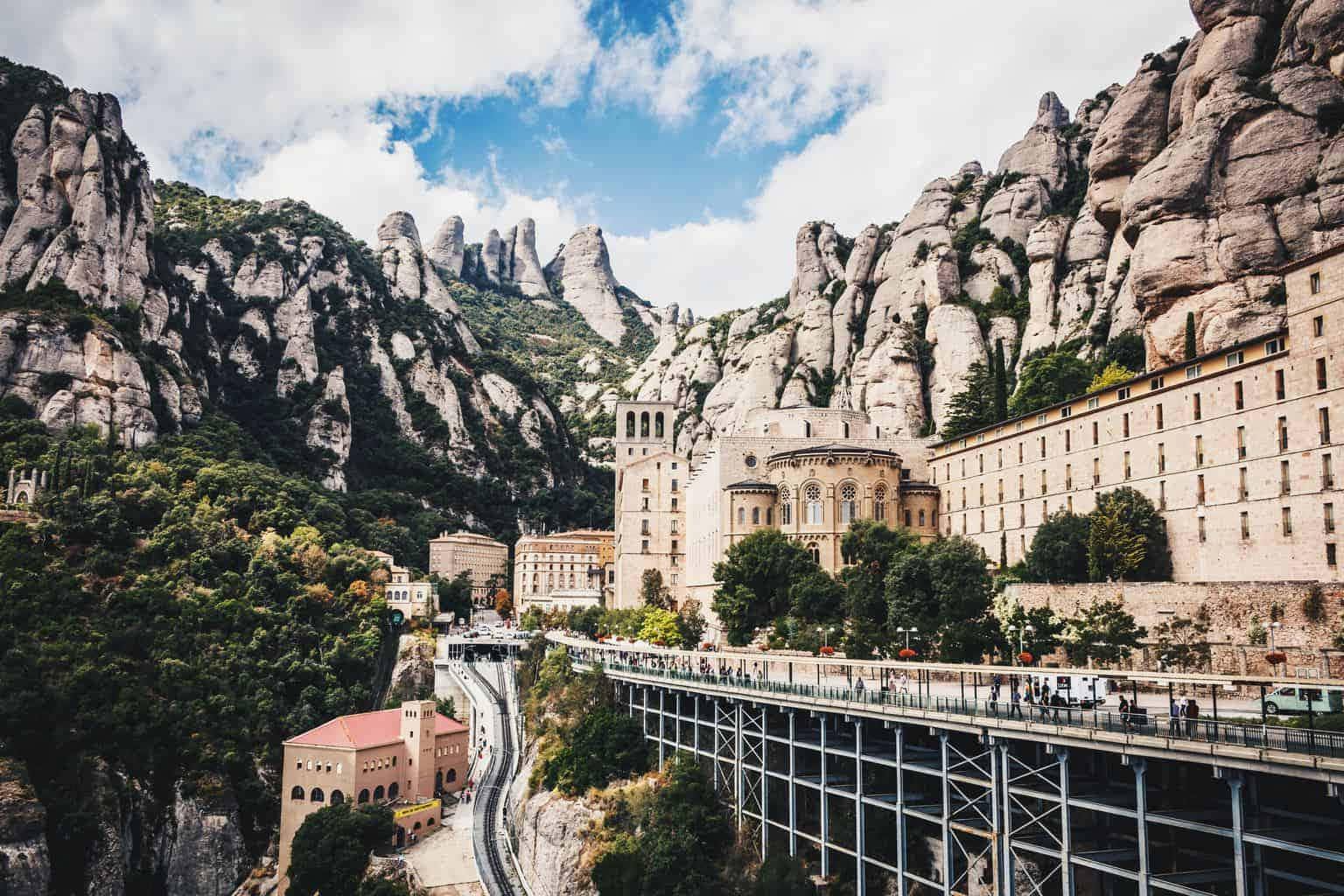 Spectacular views of Barcelona — 1536x1024 wallpaper