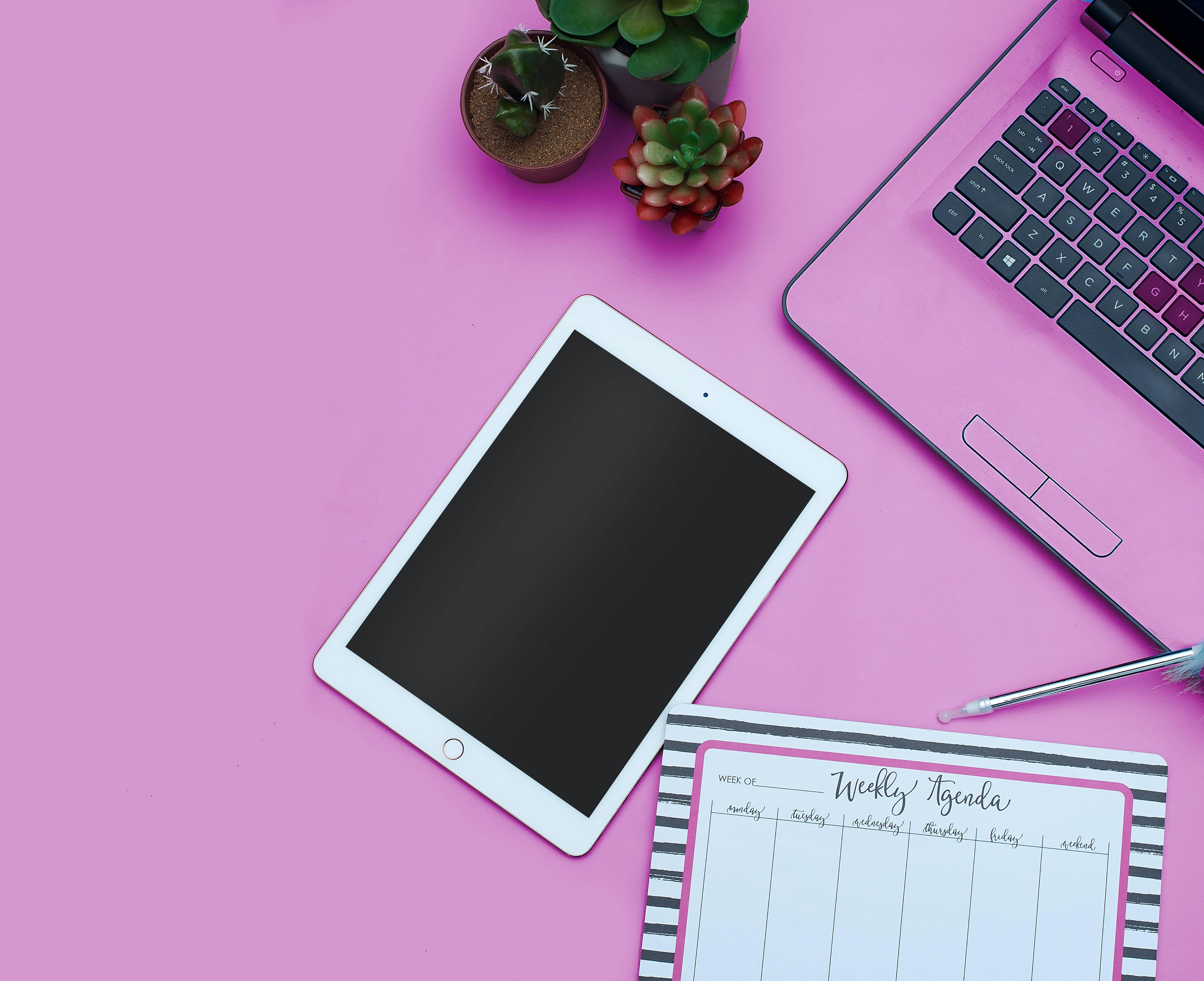 Stylish and cute laptop on a classic wooden tabletop — 4854x3956 wallpaper