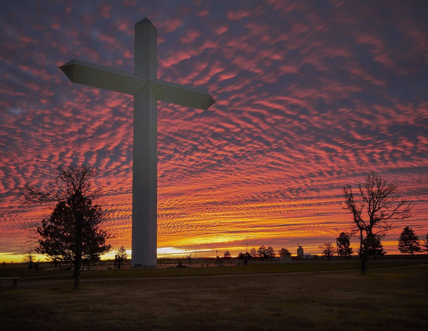 Stylish Christian Cross In Desert — 1396x1080 wallpaper