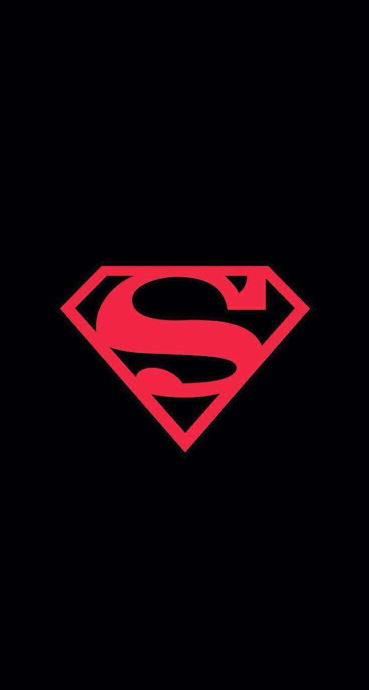 Superman - The Hero of Metropolis — 736x1376 wallpaper