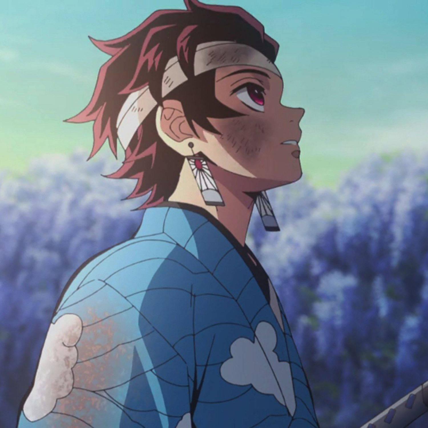 Tanjiro PFP Look Up Pose — 1500x1500 wallpaper