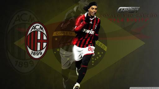 The Legendary Ronaldinho in Action — 512x288 wallpaper