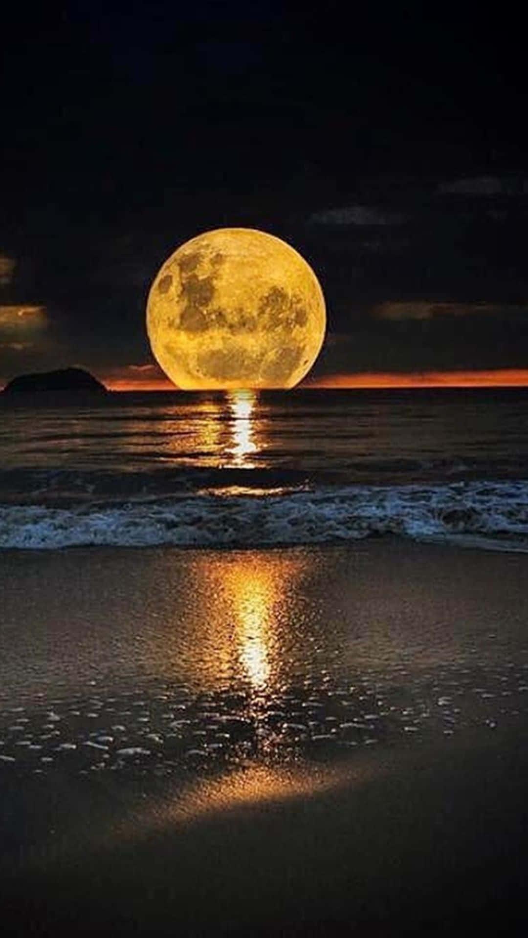 The Yellow Moon Iphone — 1080x1920 wallpaper