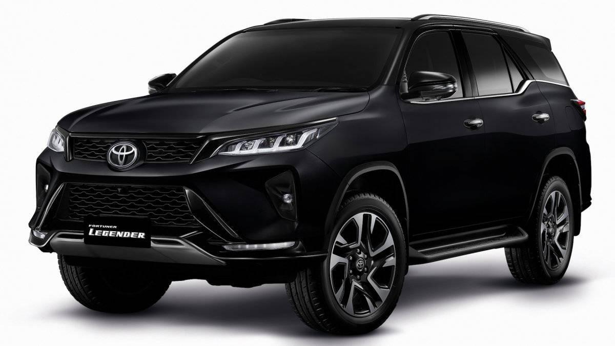 Toyota Fortuner Jet-black Legender Model — 1200x675 wallpaper
