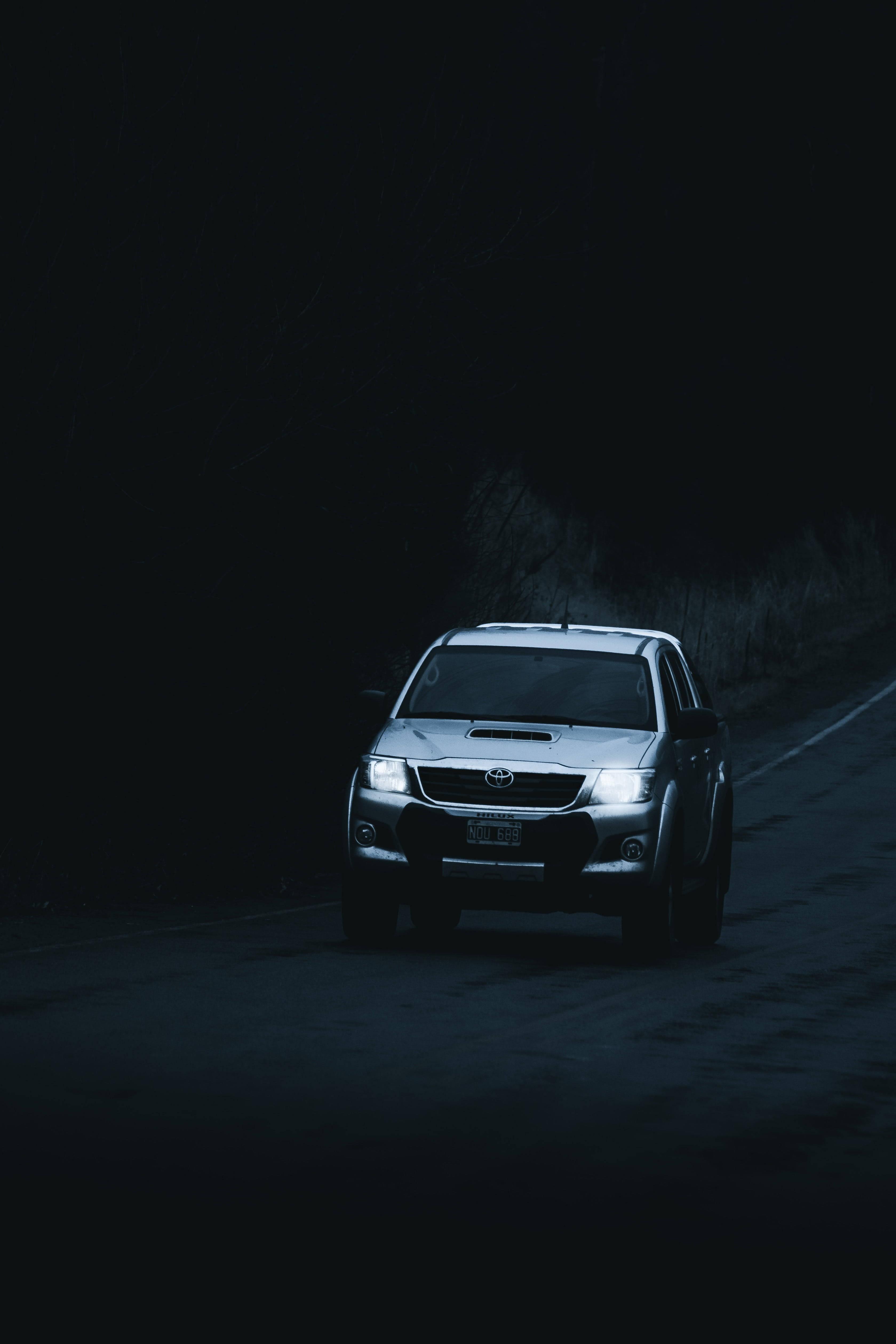 Toyota Fortuner SUV With Hood Scoop — 3359x5038 wallpaper