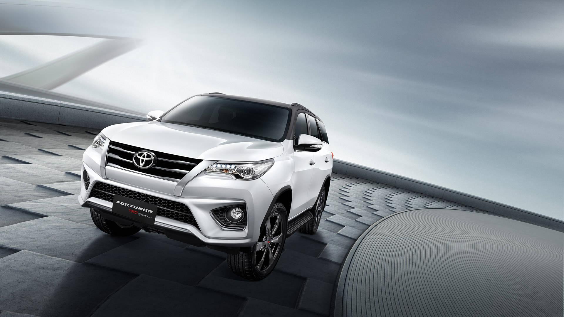 Toyota Fortuner White TRD Model — 1920x1080 wallpaper