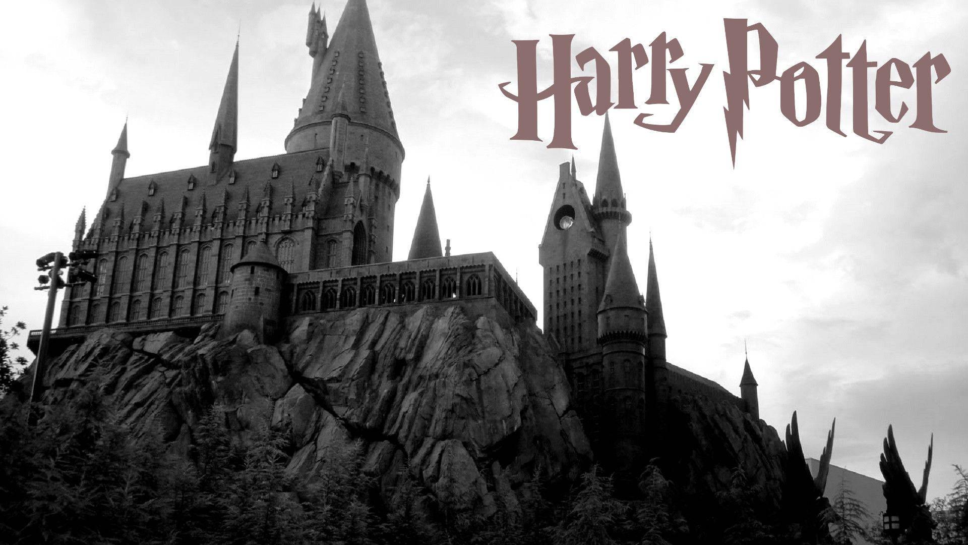 True to its name, the gloomy yet iconic Hogwarts castle — 1920x1080 wallpaper