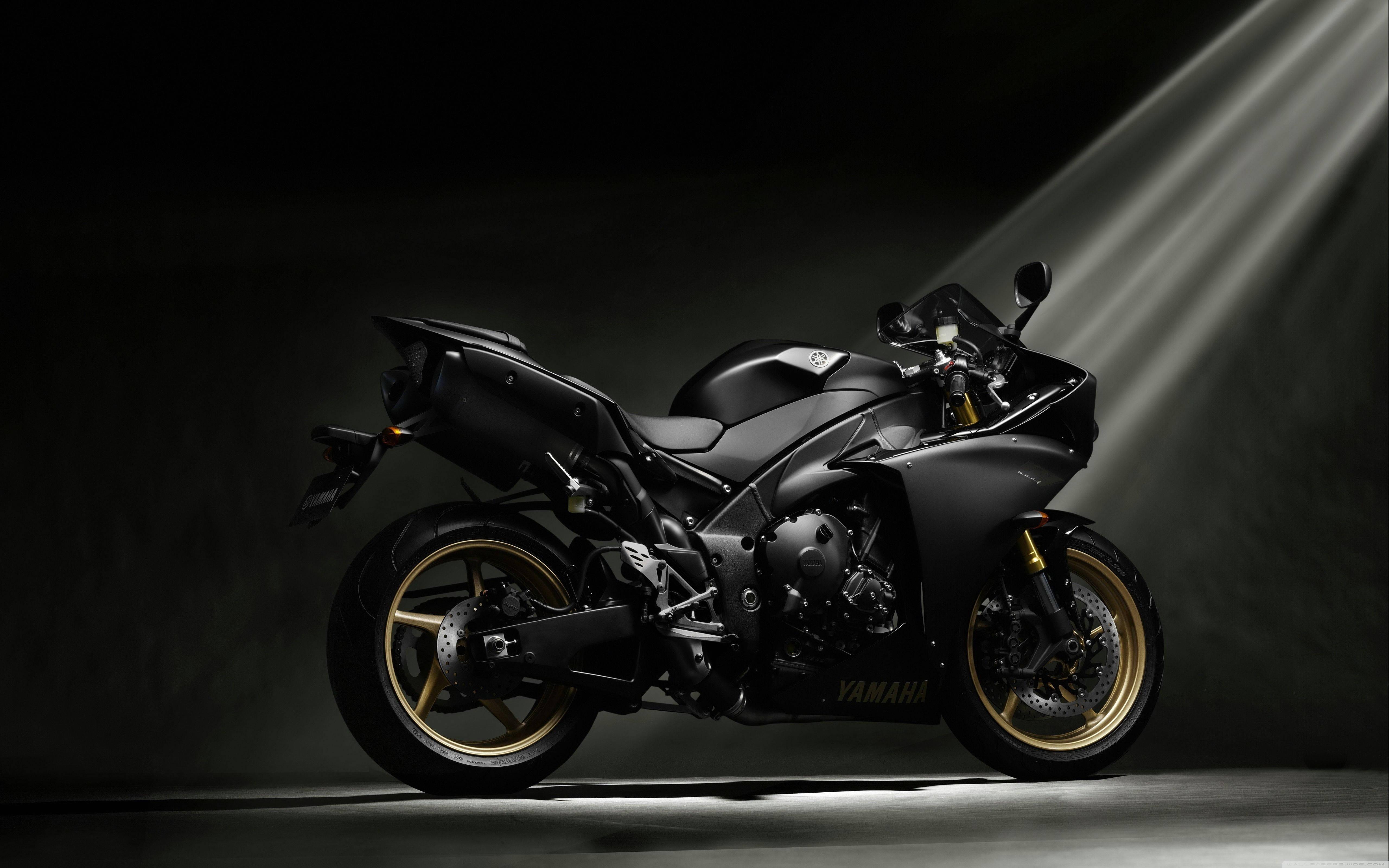 Ultra HD Matte Black Motorcycle — 5120x3200 wallpaper