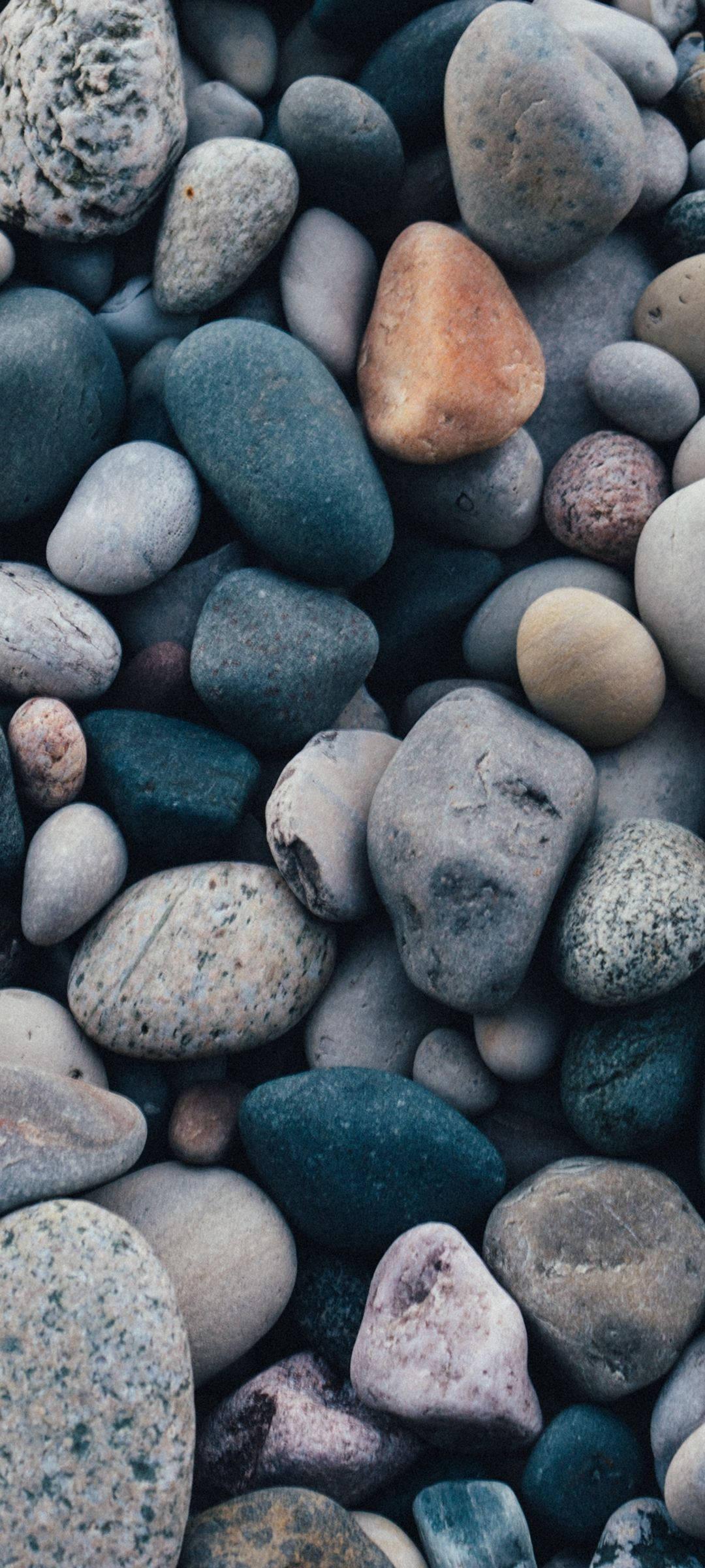 Vivo V20 Pebbles — 1080x2400 wallpaper