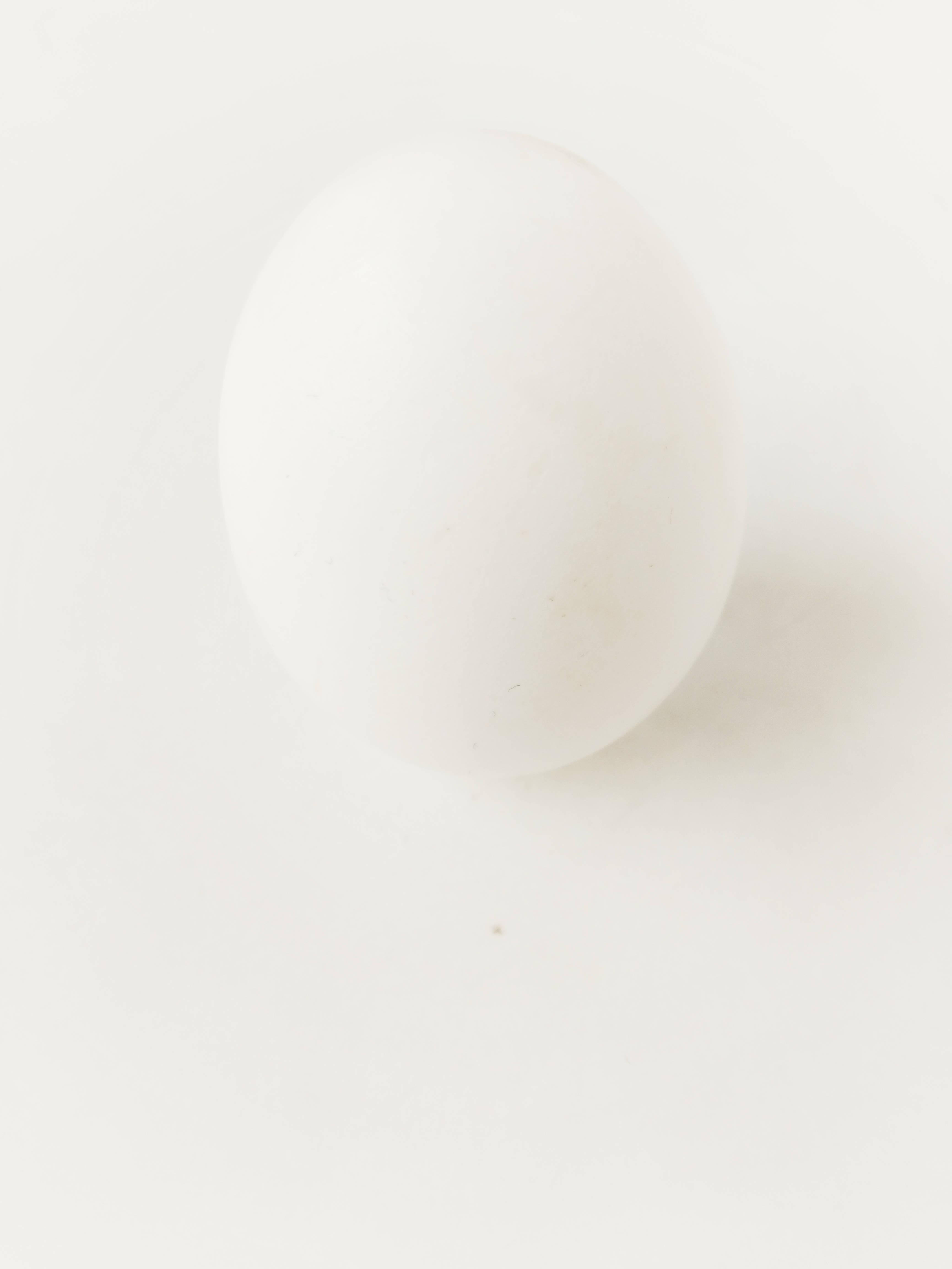 White Egg — 3456x4608 wallpaper