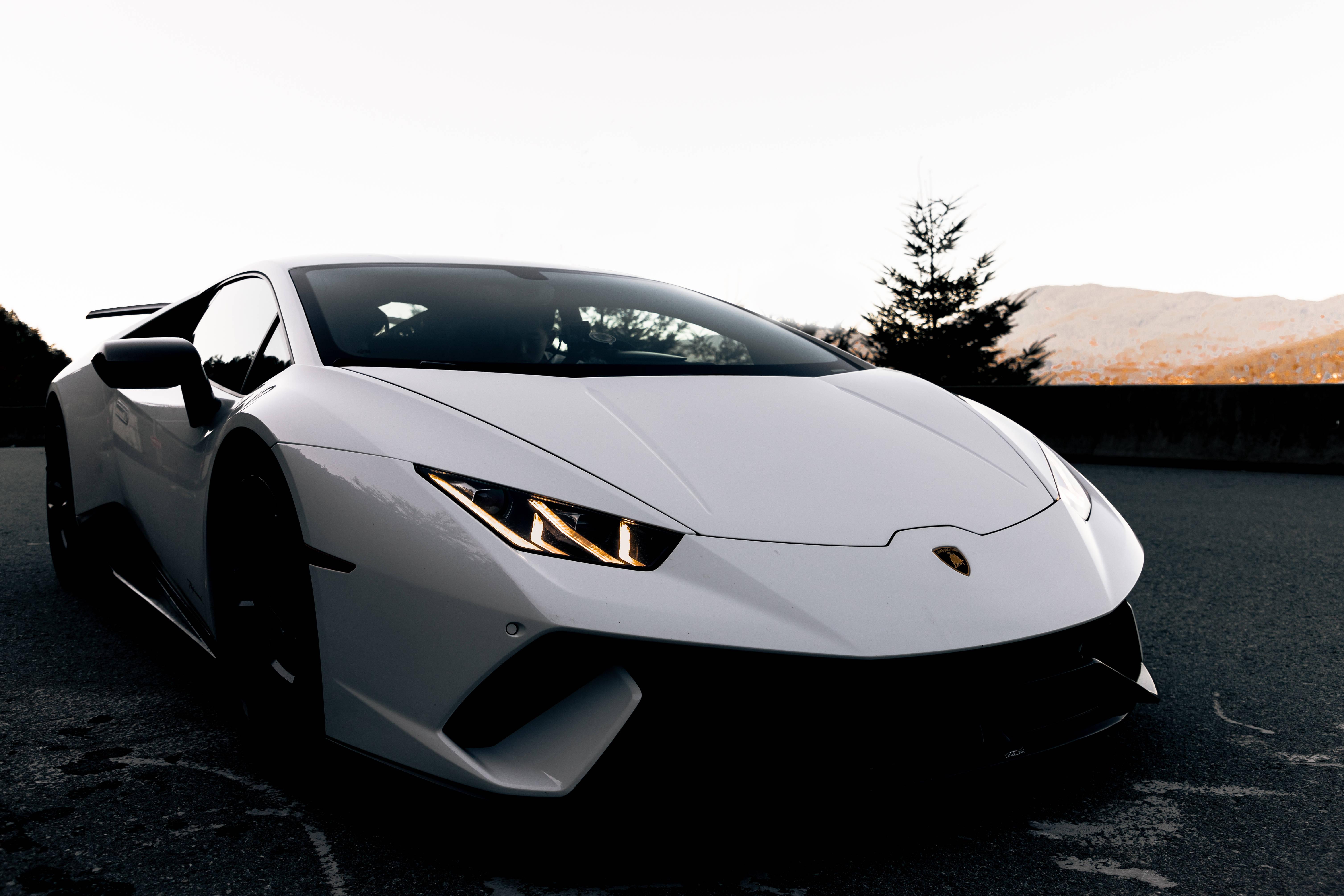 White Lamborghini Sports Car — 6029x4019 wallpaper