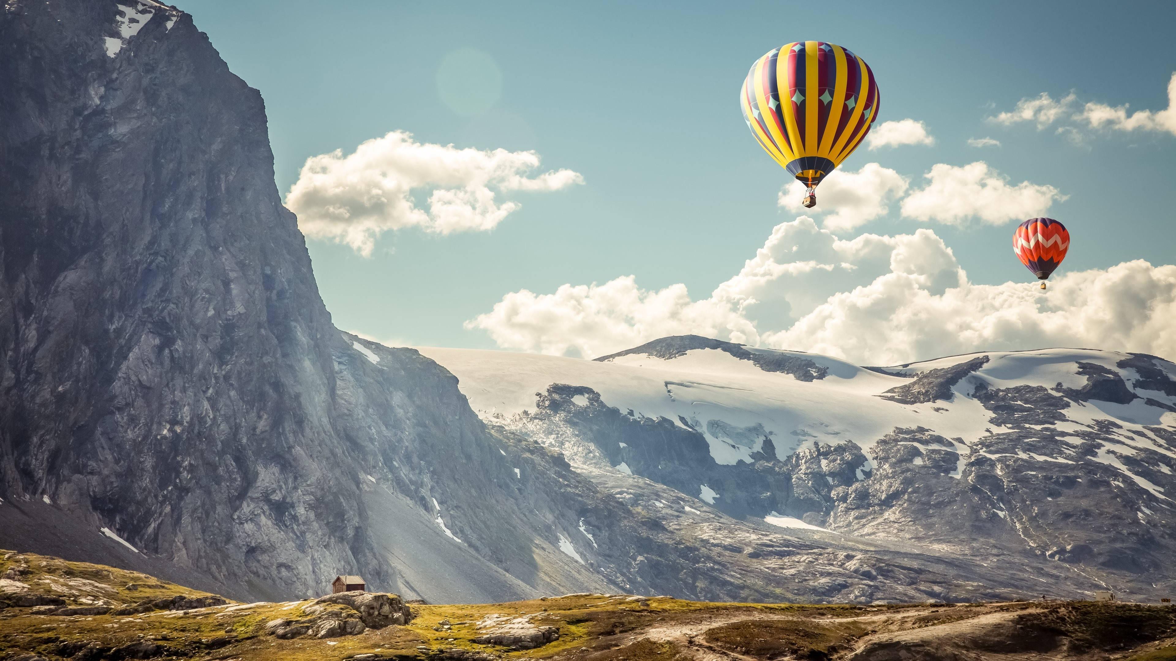 Windows 11 4K Hot Air Balloons — 3840x2160 wallpaper