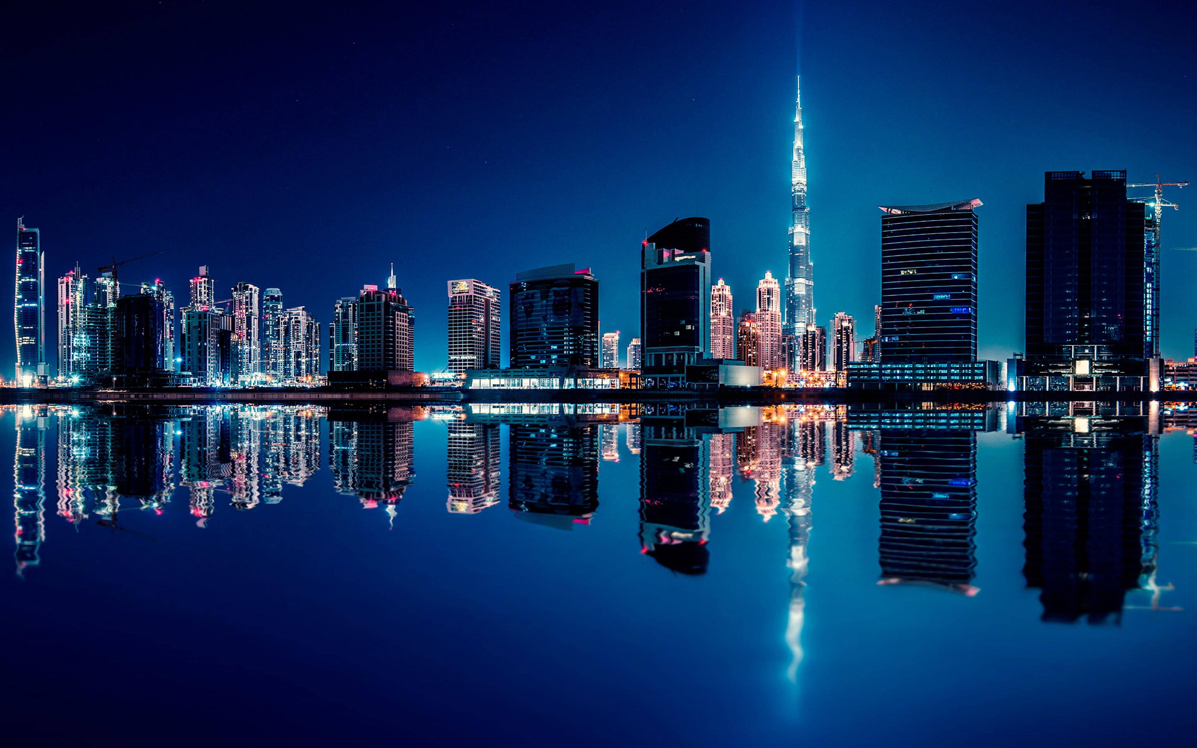 Windows 11 4K Night City Bay — 3840x2400 wallpaper