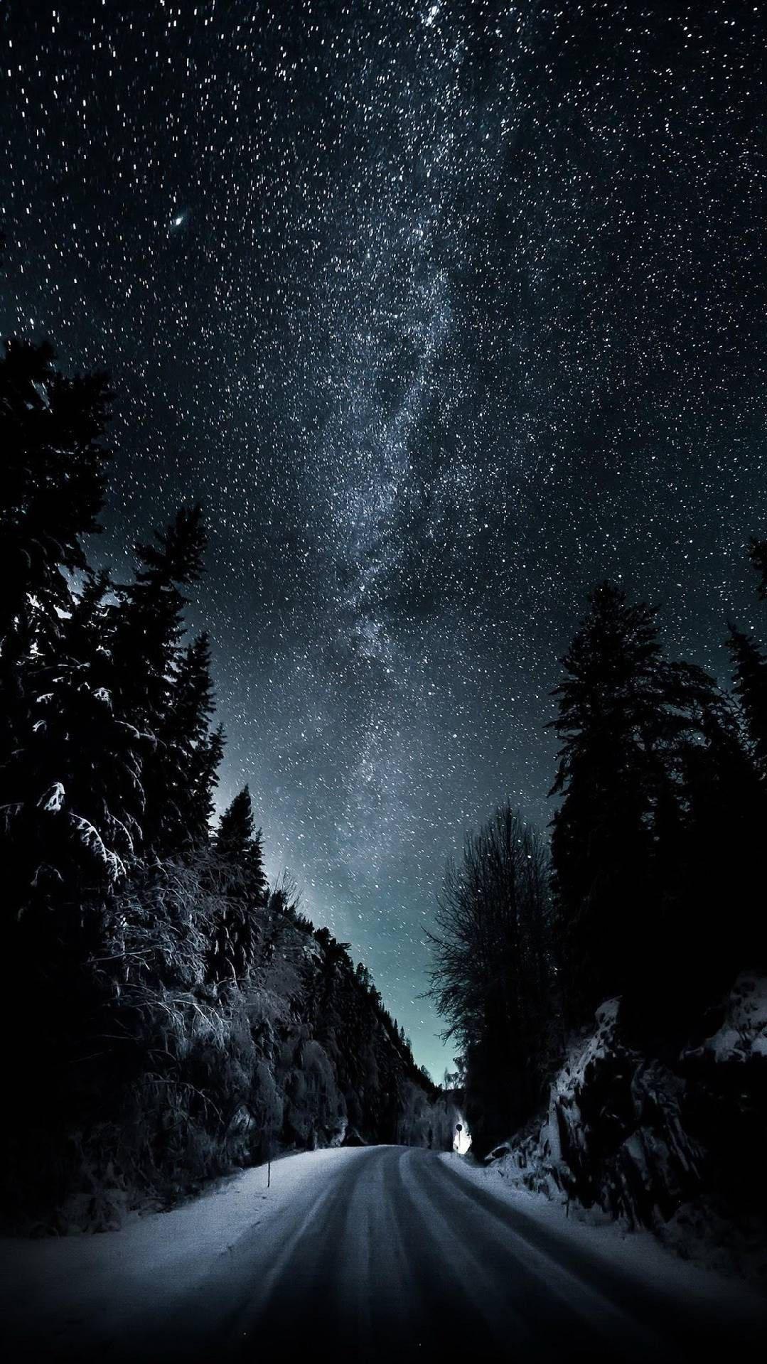 Winter iPhone Glittery Night Sky — 1079x1919 wallpaper