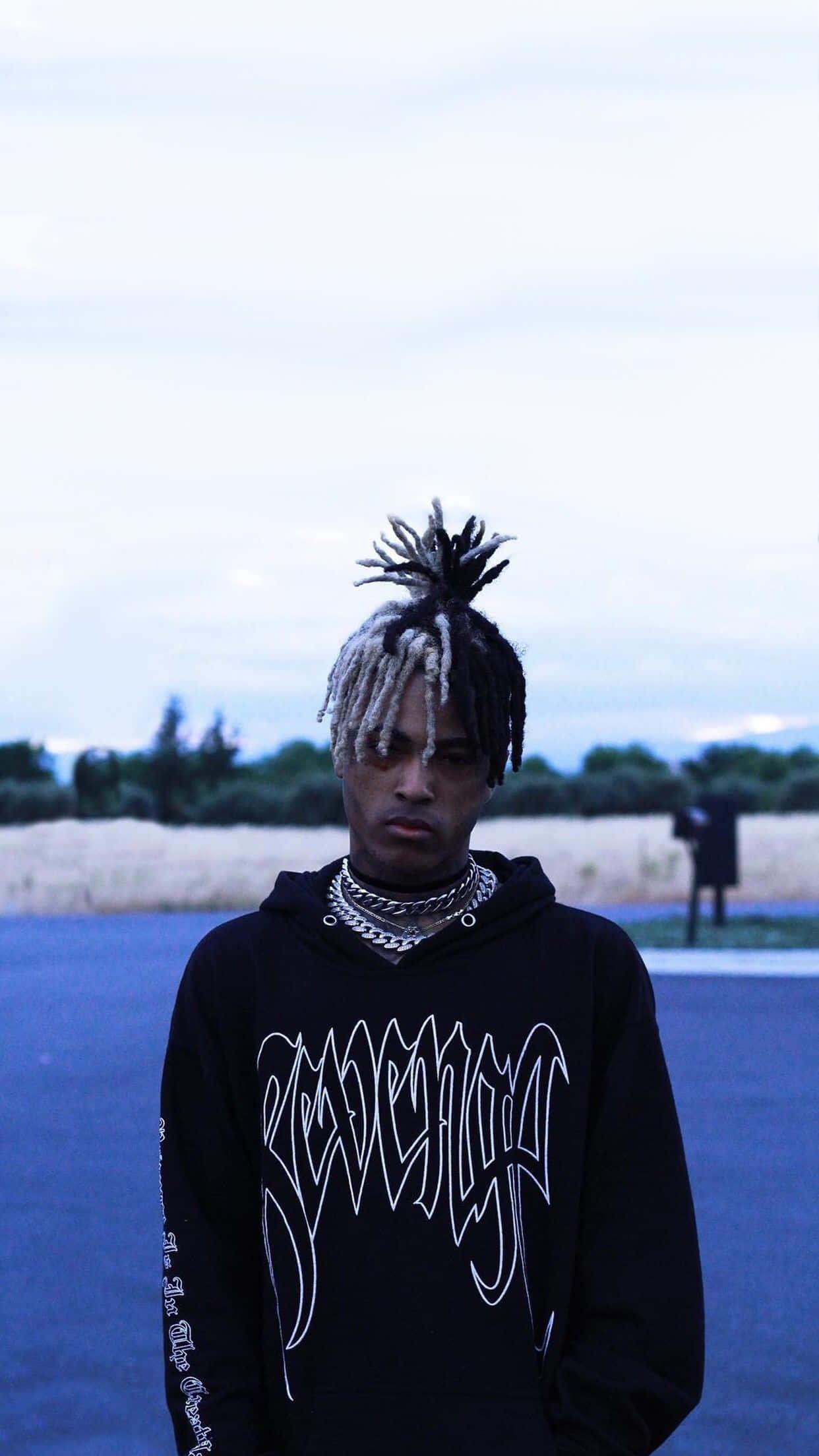 Xxxtentacion PFP Standing — 1242x2208 wallpaper